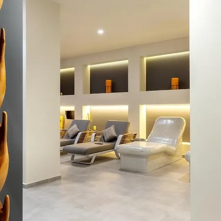 Апартамент Pirin Sense Stylish - - Parking In
