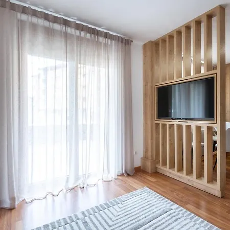 Апартамент Pirin Sense Stylish - - Parking In Банско